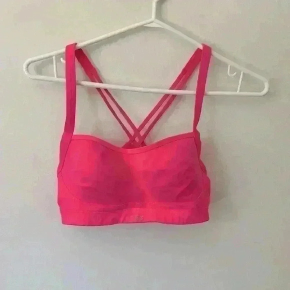 Victoria’s  Secret Vsx Sports Bra Size 34B Pink Underwire - Picture 1 of 3